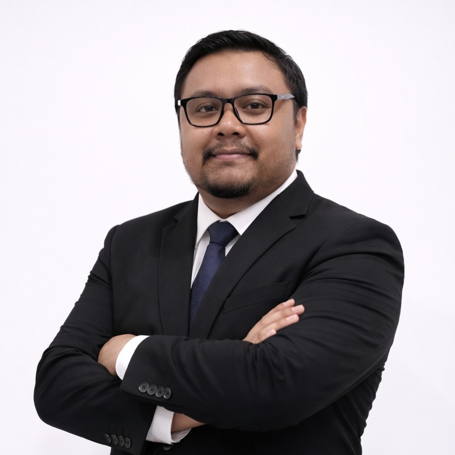 Dr Anwar, Resident Doctor at Klinik Tropika Al-Fatih